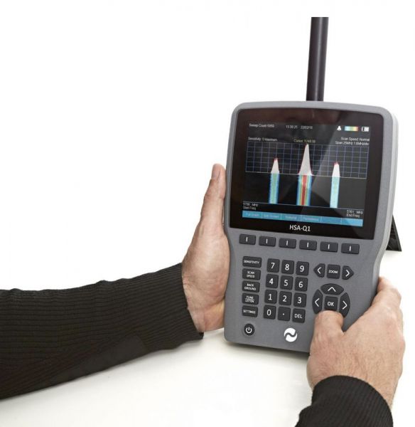 Handheld RF Spectrum Analyser